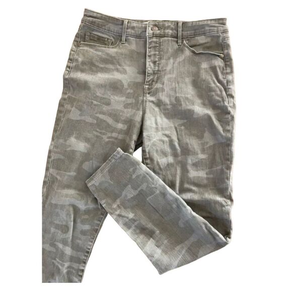 Sanctuary Jeans Social‎ Standard Camo Ankle High Rise Skinny Pants $79 Size 8 - Picture 1 of 15